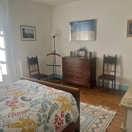 Bed and Breakfast Chez Christian L'Isle-en-Dodon Экстерьер фото